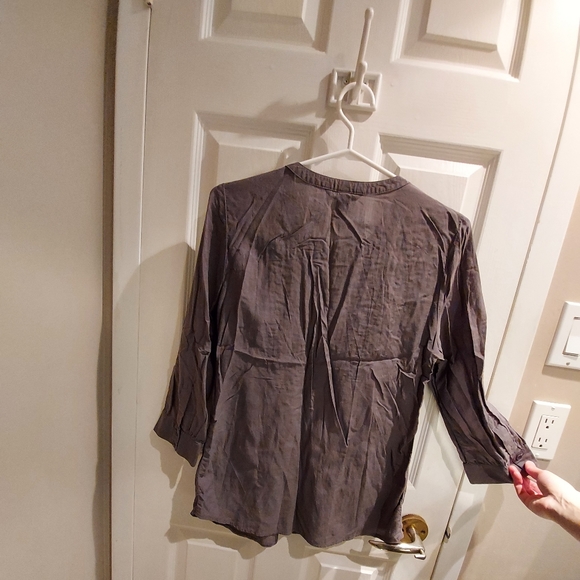 H&M | Dress Shirt - Picture 8 of 9